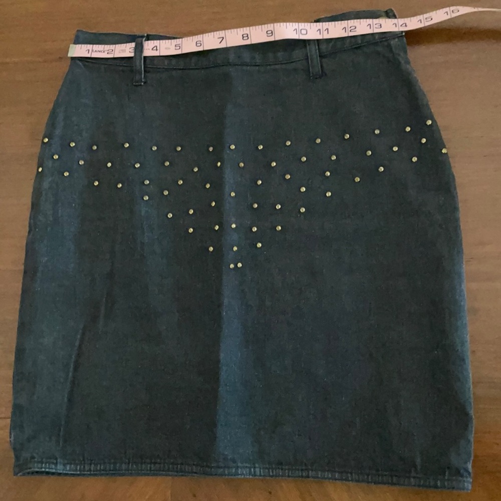 Made in Italy: Vintage MOSCHINO Charcoal Black Denim Mini-Skirt 100% Cotton